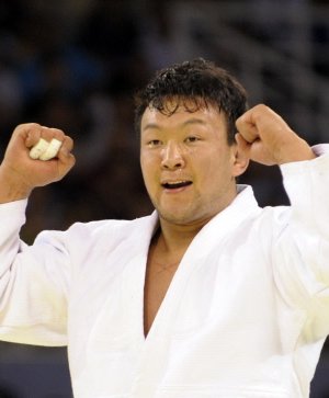 Найдангийн Түвшинбаяр өнөөдөр барилдана