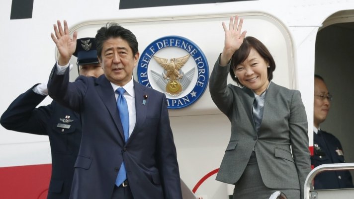 Шинзо Абэ Европ тив рүү мордлоо