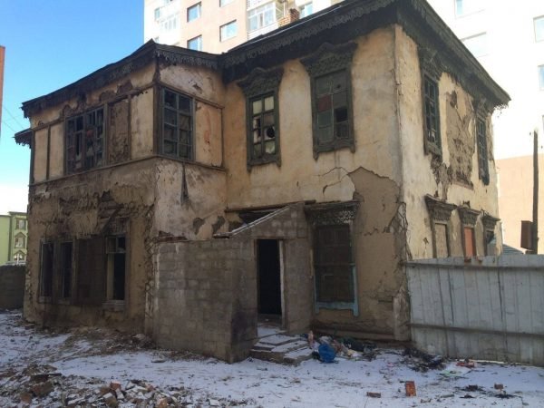 “Гоожингийн өндөр”-ийг Нийслэлийн өмчид авч, сэргээн засахаар боллоо