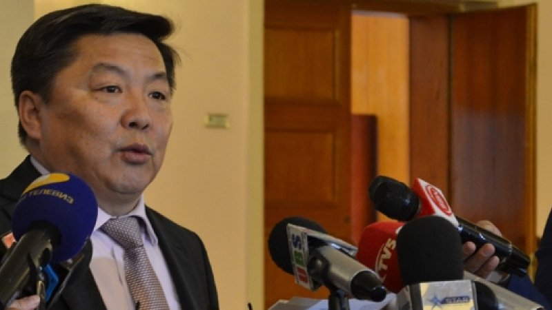 МАН-ын бүлгийн дарга Д.Хаянхярваа хаяагаа манав уу?