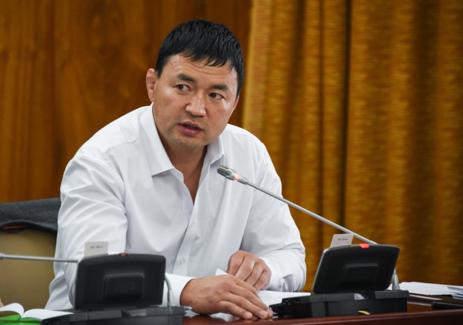 БАРИМТ: УИХ-ын гишүүн А.Сүхбатын хамаарал бүхий компани ЖДҮХС-гаас 800 сая төгрөгийн зээл авжээ