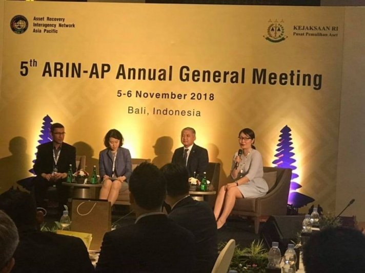 Ээжүүд 13 настай охиныг зэрлэгээр хөнөөсөн хэргийн шийдвэрийг эсэргүүцэж жагсана