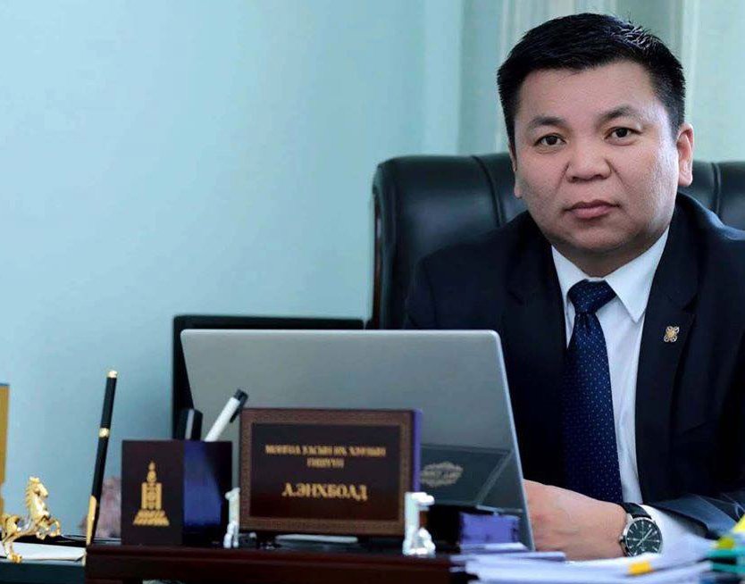 УИХ-ын гишүүн Л.Энхболдтой холбоотой гурван ч компани ЖДҮХС-гаас зээл авчээ