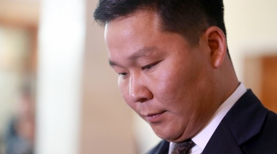 Д.ГАНТУЛГА ДАХИН ХҮЧИНГИЙН ХЭРЭГТ ХОЛБОГДЖЭЭ