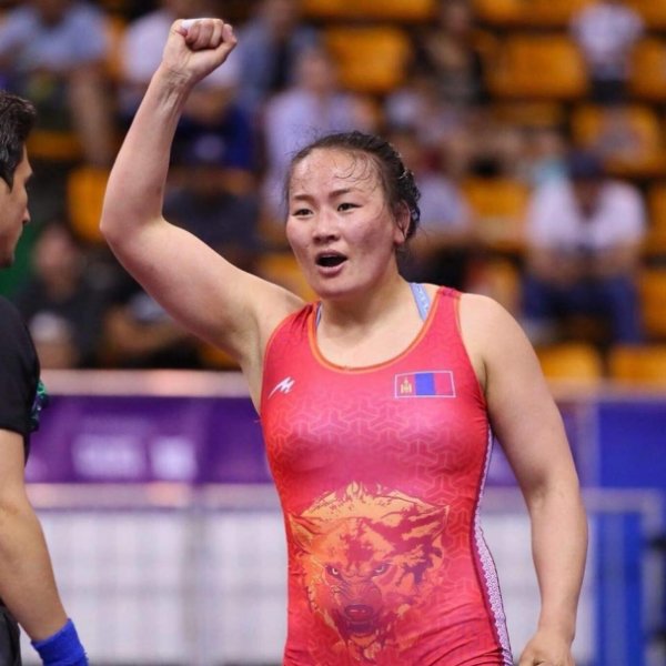 О.Насанбурмаа ФИЛА-гаас шинэчлэн гаргасан дэлхийн чансааг тэргүүлжээ