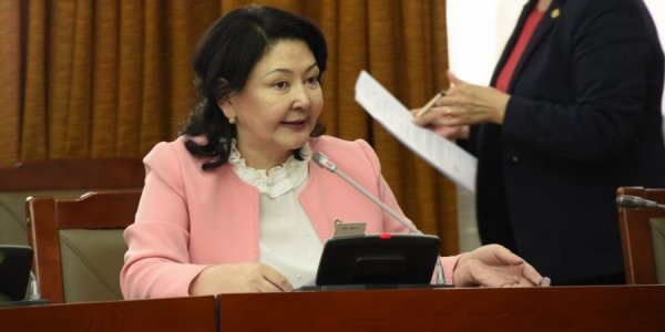 Улайдаггүй Б.Ундармаа