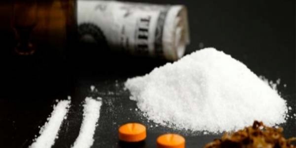 “Эрдэнэс Монгол” ТӨХК-ийн мэргэжилтнийг хар тамхины хэргээр саатуулжээ