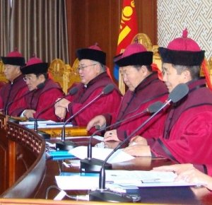 Цэц нөхөн сонгууль явуулах УИХ-ын тогтоолыг хүчингүй болгов