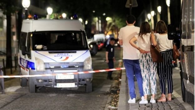 Парист үйлдсэн халдлагын хэрэгт сэжиглэгдэж буй этгээдүүдэд эрүү үүсгэв