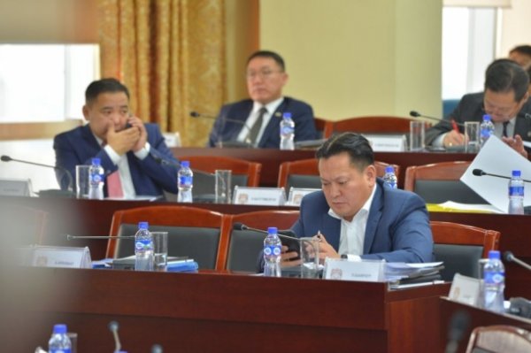 Төсөв хэлэлцэх НИТХ-ын хуралдааныг хойшлуулав