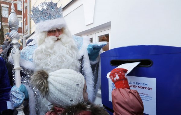 Насанд хүрсэн хүмүүс хүүхдүүдийн адил гайхамшигт итгэдэг