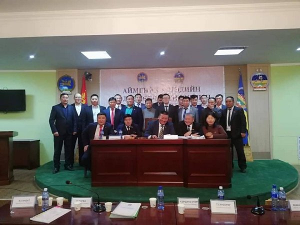 Говь-Алтай аймгийн МАН-ын дарга Б.Рэнцэндорж намаасаа урважээ