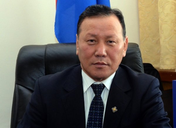 Ц.Оюунбаатар нарт холбогдох хэргийг маргааш хэлэлцэнэ