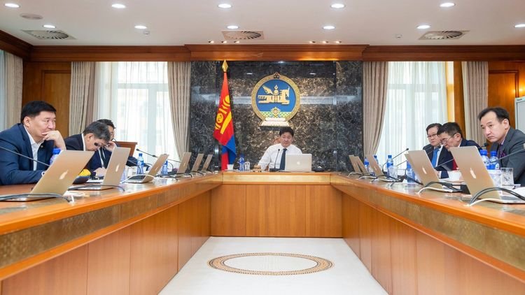 Яамдын дэд сайд, төрийн нарийн бичгийн дарга нарыг томилов