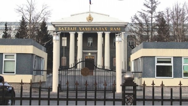 336 дугаар ангийн захирагч Д.Өлзийбаярыг албан тушаалаас нь чөлөөллөө