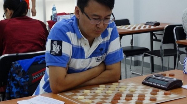 ОУИМ Д.Эрдэнэбилэг дэлхийн чансааны 65-т бичигдлээ