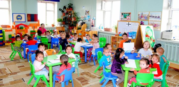 Цэцэрлэгийн багш нар улирал бүр мөнгөн урамшуулал авна