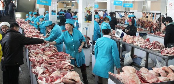 Махны үнэ өссөөр байна