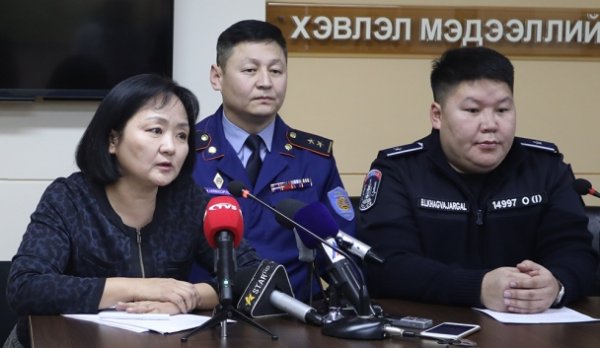 Л.Зэндмаа: Сар шинийн баяраар бага насны хүүхдээ айлаар авч явахгүй байхыг зөвлөж байна