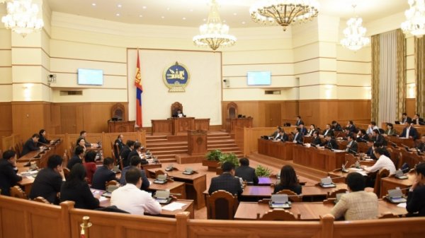 УИХ-ын намрын чуулганыг сунгах уу эсвэл ээлжит бусаар хуралдах уу