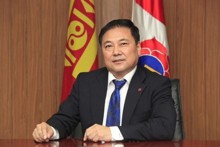 Д.Сумьяабазар, С.Амарсайхан нарыг яагаад С.Мөнхчулуун шиг МАН-аас хасаагүй тухай тайлбарлажээ