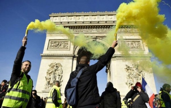 “Шар хантаазатнууд”-ын жагсаал цуглаанд оролцогчдын тоо буурчээ