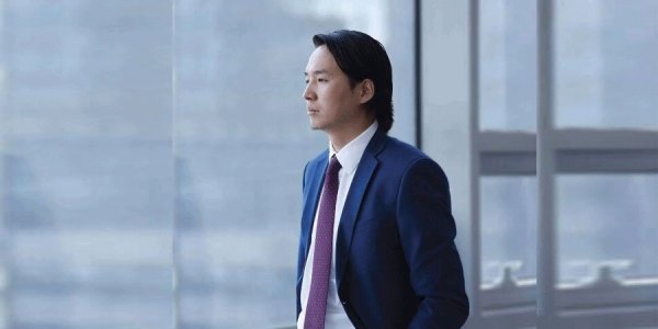 Саалийн үнээнүүдийг “хашсан” Ц.Пүрэвтүвшинг шалгачих цөстэй аавын хүү Монголд алга уу?