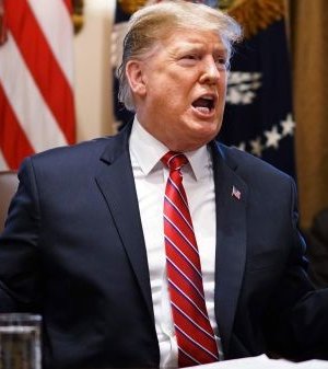 Д.Трамп улс даяар онц байдал зарлахаар төлөвлөж байна