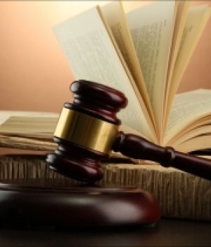 Үндэслэлгүйгээр хөрөнгөжсөн гэх зургаан шүүгчийн бүрэн эрхийг түдгэлзүүлэхээс татгалзжээ