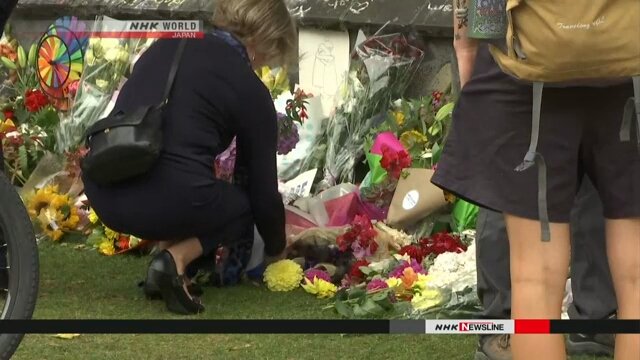 Шинэ Зеландын иргэд галт зэвсгээ хураалгаж байна