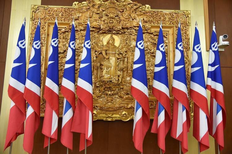 УИХ-ын онцгой бүрэн эрхэд халдаж байна