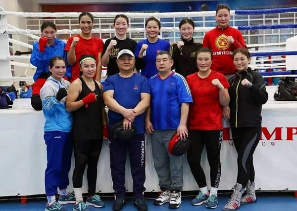 ДАШТ-ий хүрэл медальт М.Нандинцэцэг, М.Намуун нар өрсөлдөгчөө яллаа