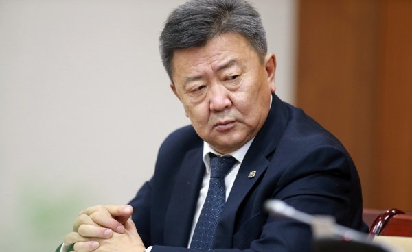 Н.Энхболдод Монгол цэргийн тухай анхан шатны ч ойлголт алга гэж үү?