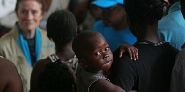 “Идай” хар салхинд өртсөн хүүхдүүдэд тусламж үзүүлэхийг уриалав