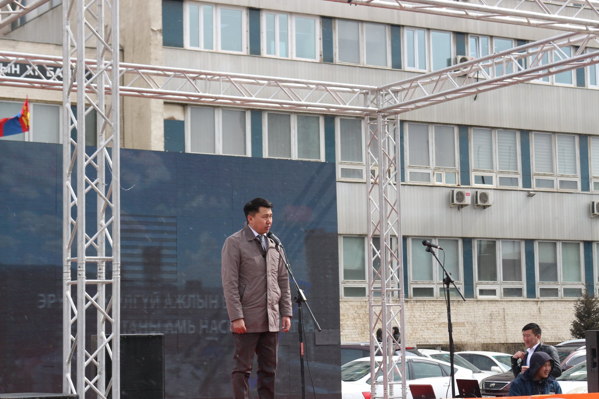 “ХӨДӨЛМӨРИЙН АЮУЛГҮЙ БАЙДАЛ, ЭРҮҮЛ АХУЙН САРЫН АЯН-2019” НЭЭЛТЭЭ ХИЙЛЭЭ