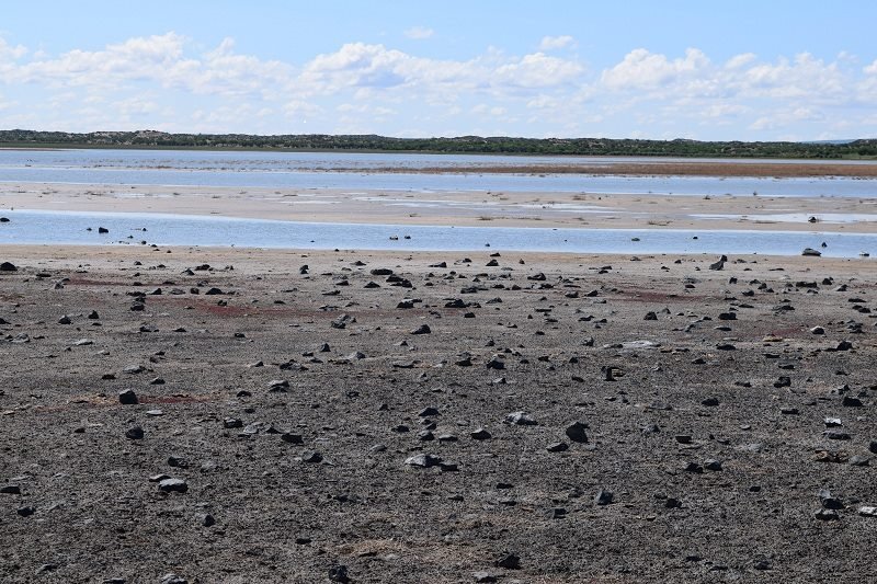 Гадаргын ус ширгэсээр байна