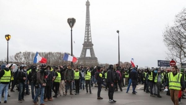 “Шар хантаазтнууд” дахин жагсжээ