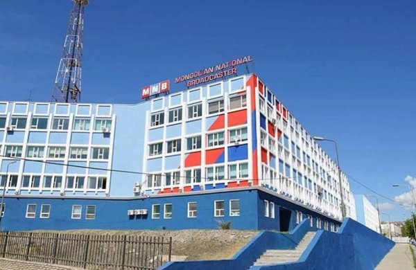 МҮОНРТ-ийн Үндэсний зөвлөлд салбар бүрийн төлөөлөл байх ёстой бус уу