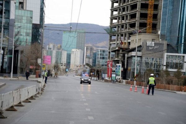 Тээврийн цагдаагийн 390 гаруй алба хаагч 400 цэгт зохицуулалт хийв