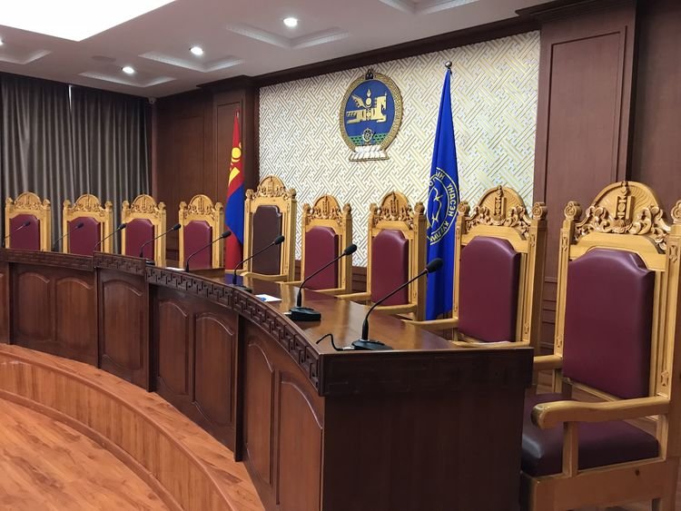 Д.Гантулгыг чөлөөлсөн тогтоол Үндсэн хуулийг зөрчсөн үү