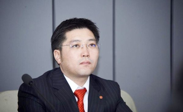 Э.Эрдэнэжамъян: Д.Дамба-Очирыг эх орноосоо урваж,тагнуул хийсэн үндэслэлээр шалгах ёстой