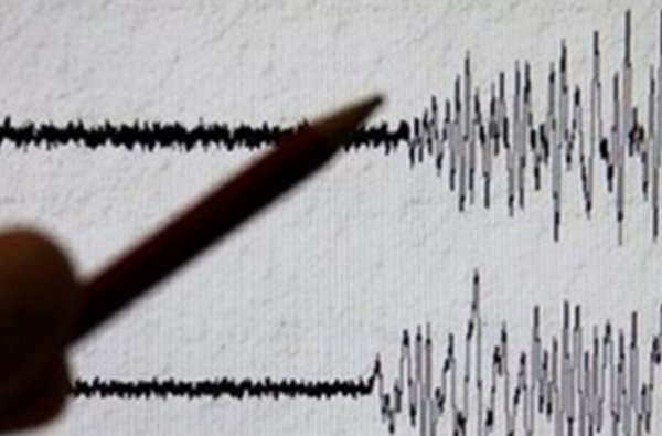 Баянхонгор, Сүхбаатар аймгуудад 4.1-5.2 магнитудын хүчтэй газар хөдөлжээ