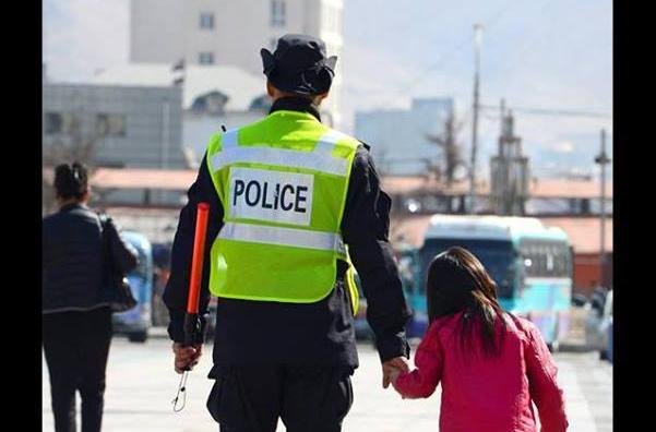 ХЭРЭГ: Хөгжлийн бэрхшээлтэй охиныг хөрш айлын залуус нь бүлэглэн хүчинджээ