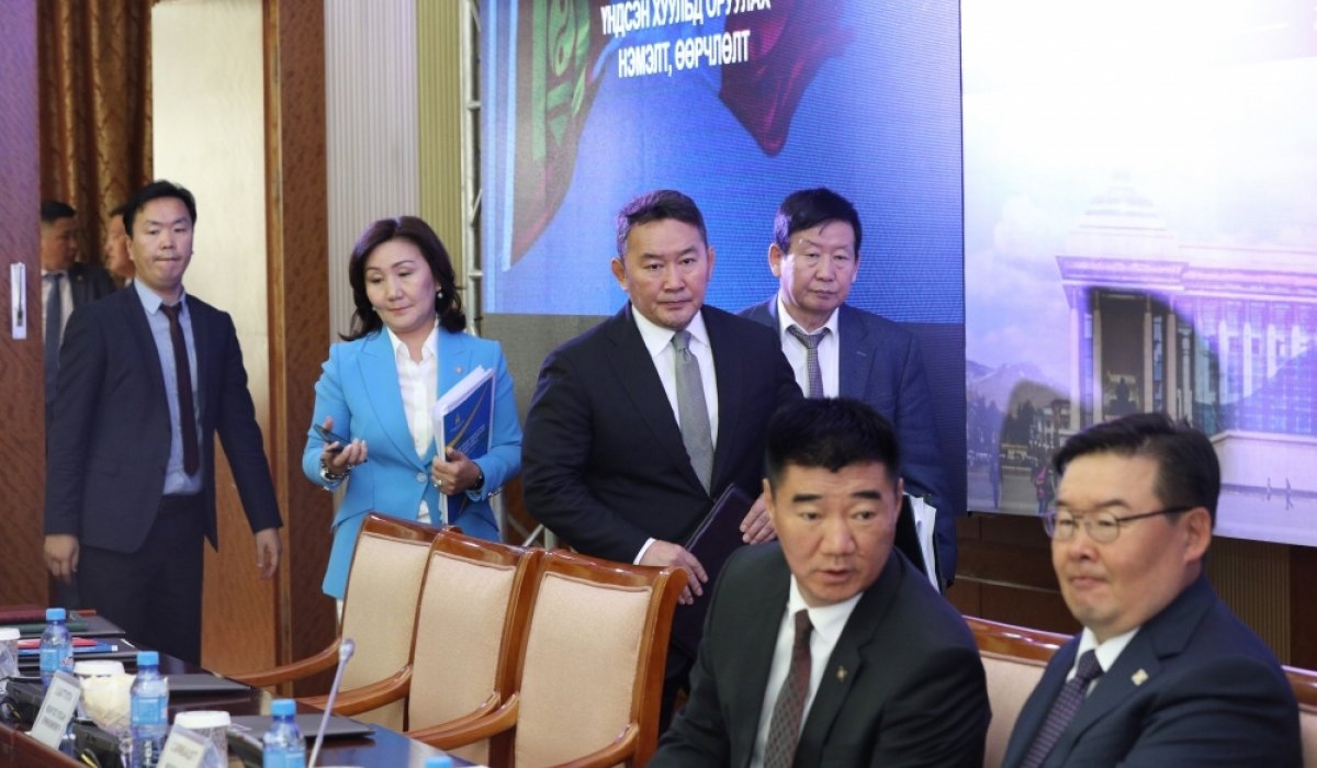 Нутгийн удирдлагын тогтолцоог яаж боловсронгуй болгох вэ?