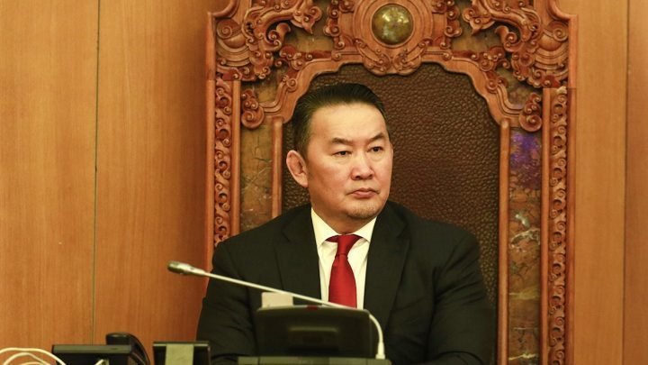 Төрийн нарийн бичгийн даргыг 10 жилийн хугацаагаар томилох заалтыг хаслаа