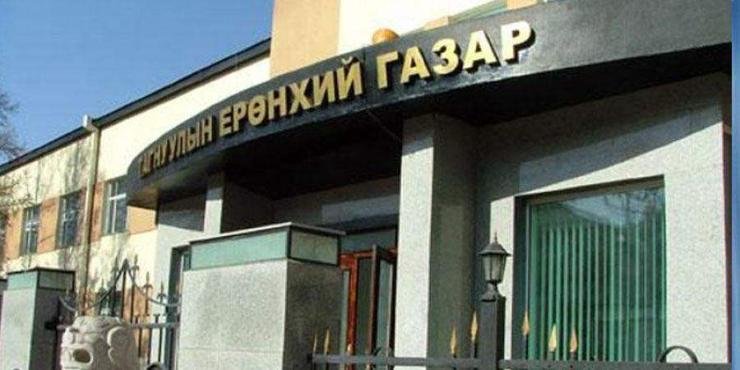 Нэр бүхий найман сэтгүүлчийг нууцын зэрэглэлтэйгээр шалгаж эхэлсэн байна