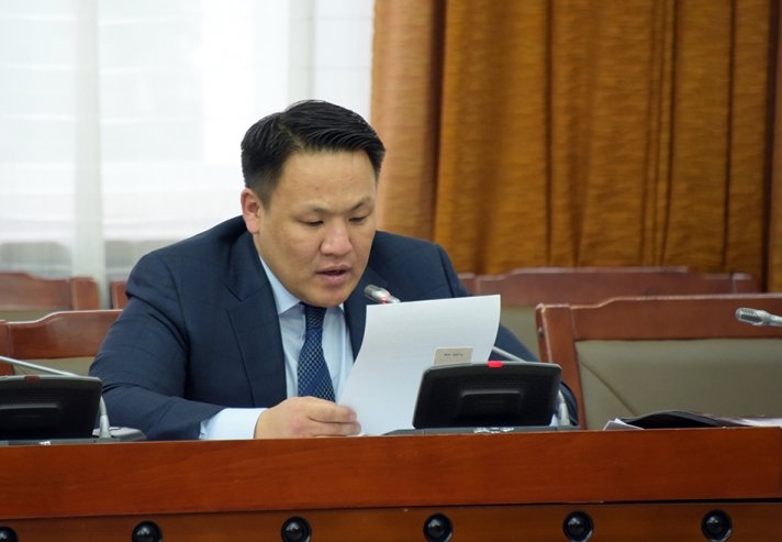 Хэргийн нууцыг Н.Номтойбаярт мэдээлсэн мөрдөгч, прокуроруудын үйлдлийг хууль юу гэж 