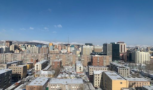 Хүнсний худалдаанаас бусад бүх төрлийн худалдаа, үйлчилгээний газрууд ажиллахгүй