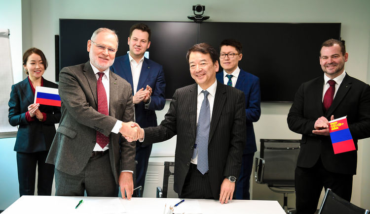 Голомт банк ОХУ-ын Сбербанктай хамтран ажиллана