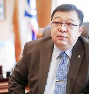 С.Эрдэнэ УИХ-д горилогсдоос авах 100 сая төгрөгөө 400 сая болгож нэмжээ